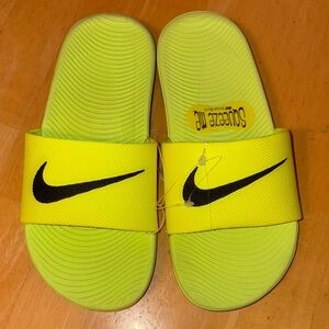 Nike kids slides